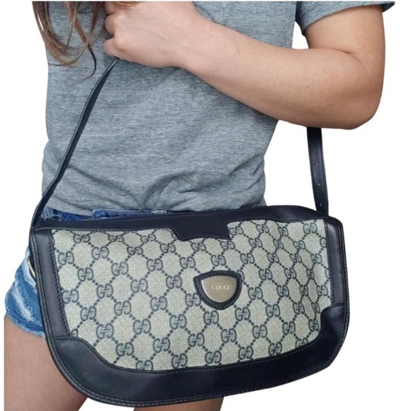Gucci Handbags - Authentic Vintage Gucci Crescent Shoulder Bag